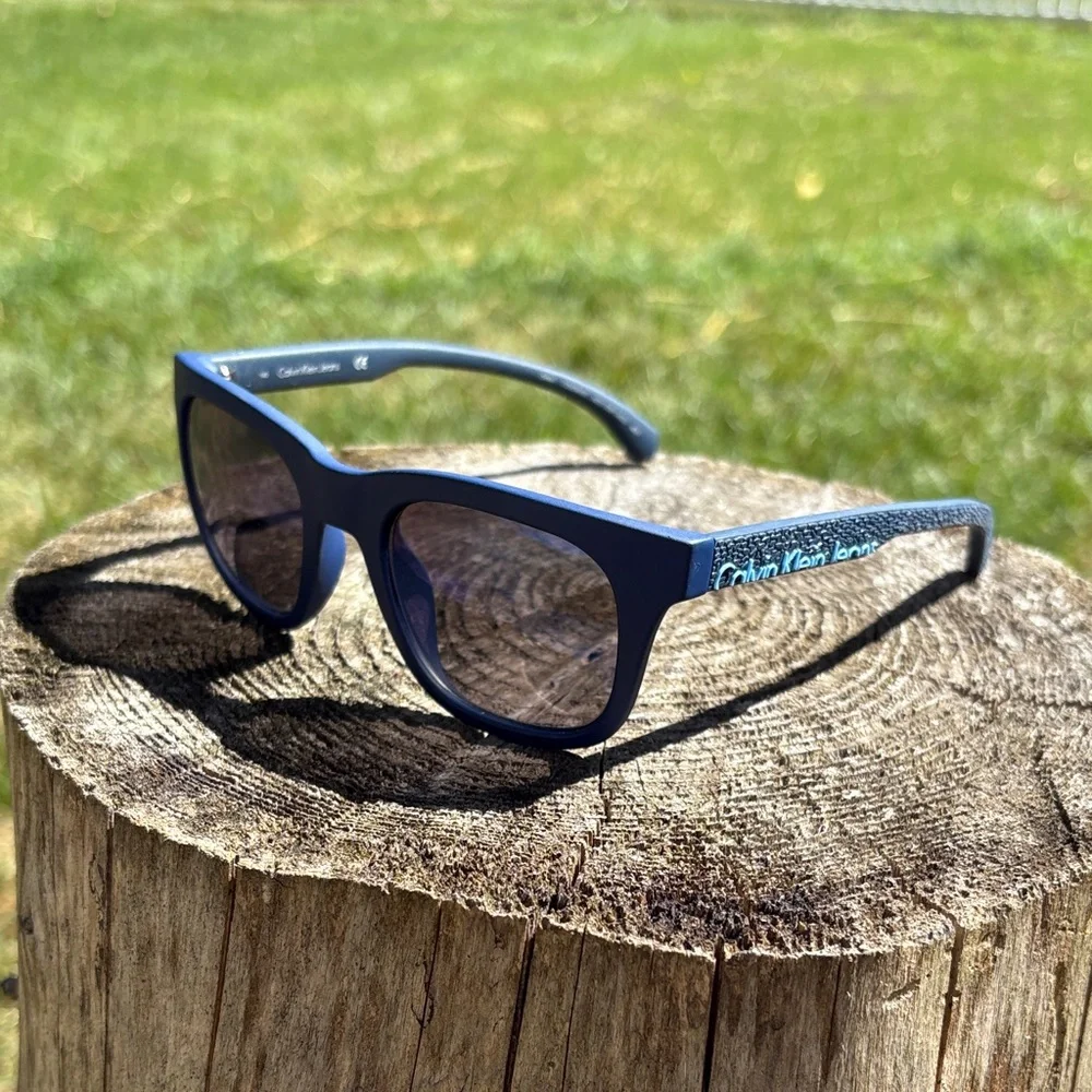 Calvin Klein Navy Sunglasses